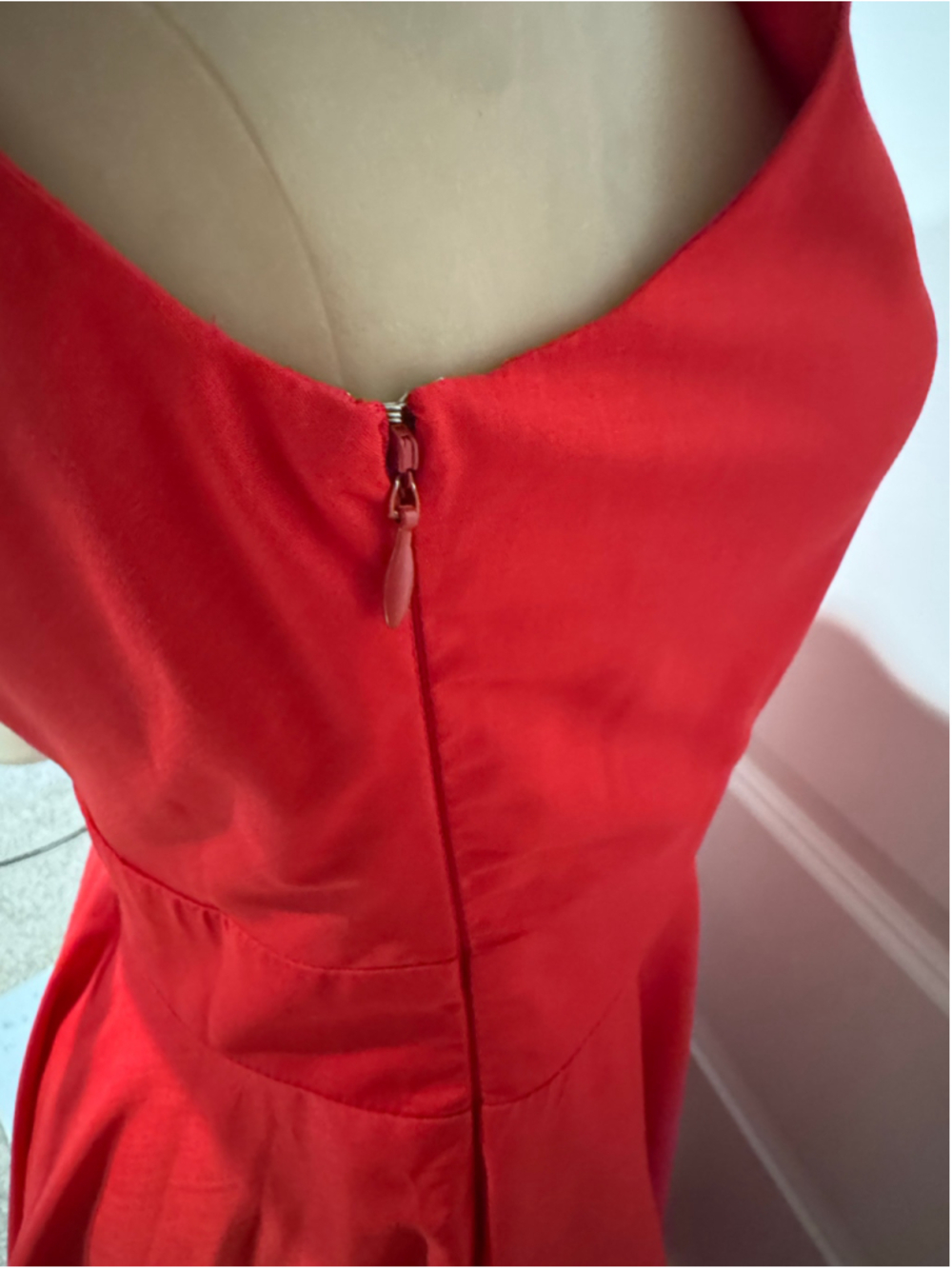 Women's elorie Red Sleeveless Midi Open Tie Back Dress Size 4 - Picture 6 of 11